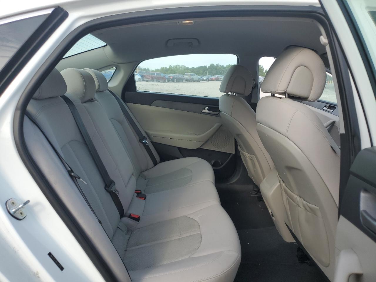 2017 Hyundai Sonata Se VIN: 5NPE24AF0HH516710 Lot: 53194304