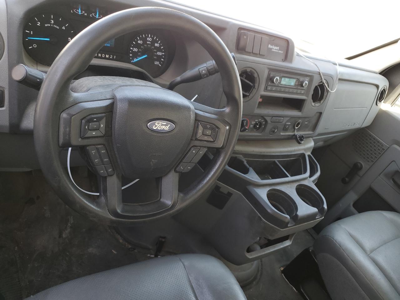 2021 Ford Econoline E450 Super Duty Cutaway Van VIN: 1FDXE4FN4MDC32346 Lot: 55638494