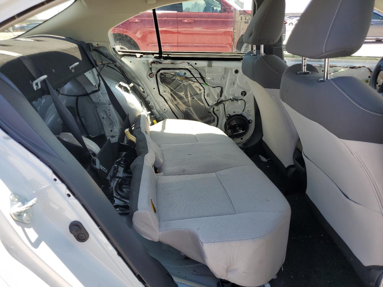 2020 Toyota Corolla - Image 10