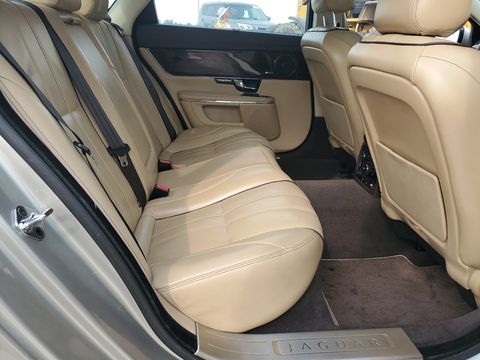 SAJWJ2GD9D8V50057 2013 Jaguar Xjl Portfolio