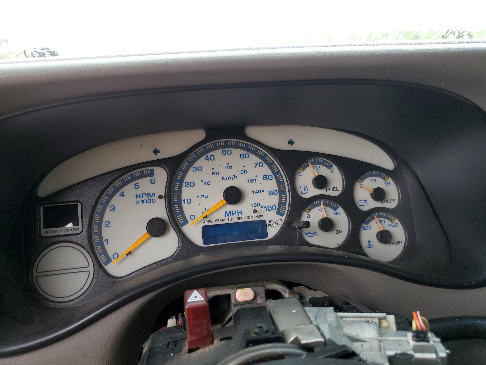 1GNEK13T5YJ178964 2000 Chevrolet Tahoe K1500