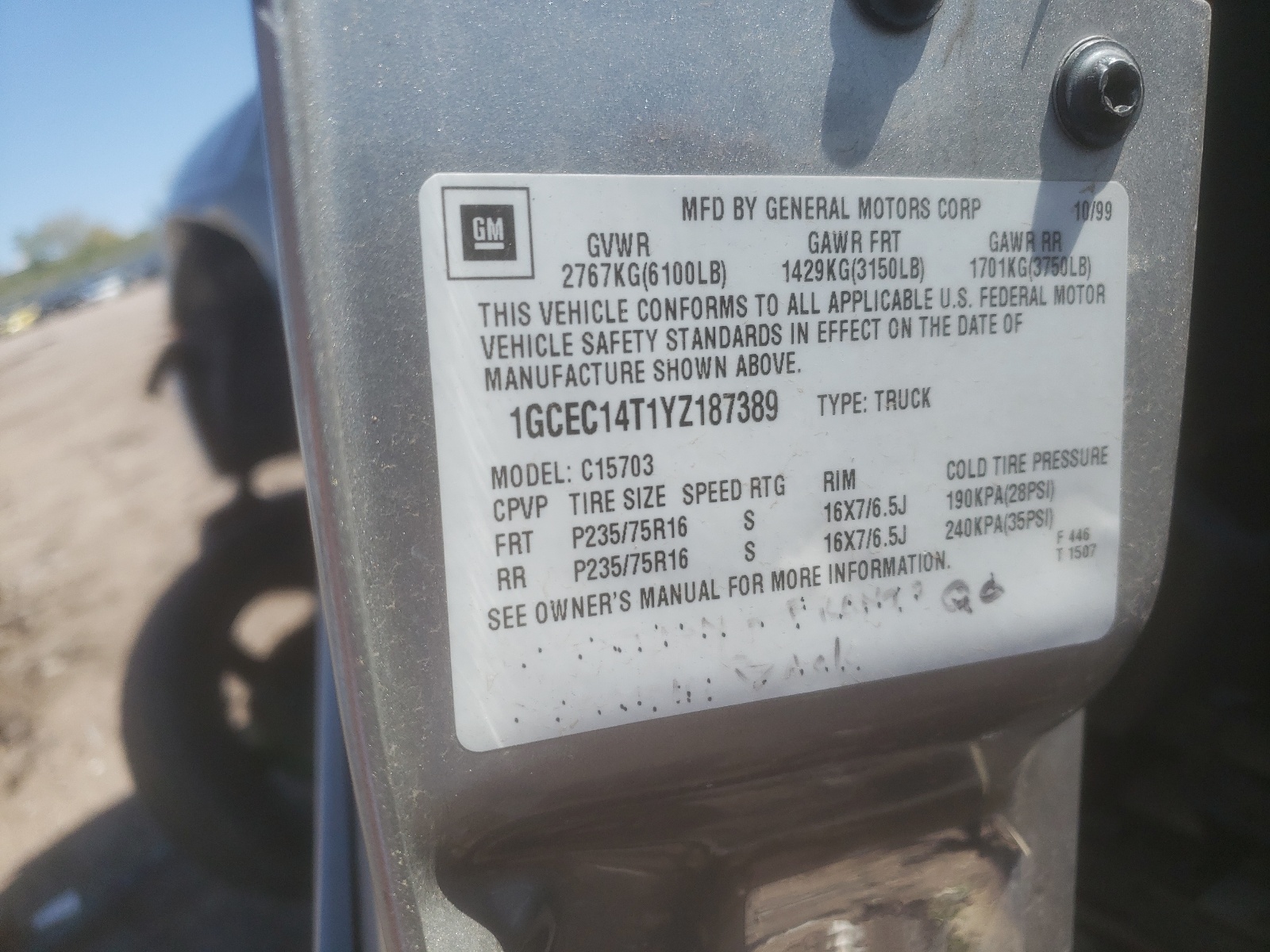 1GCEC14T1YZ187389 2000 Chevrolet Silverado C1500