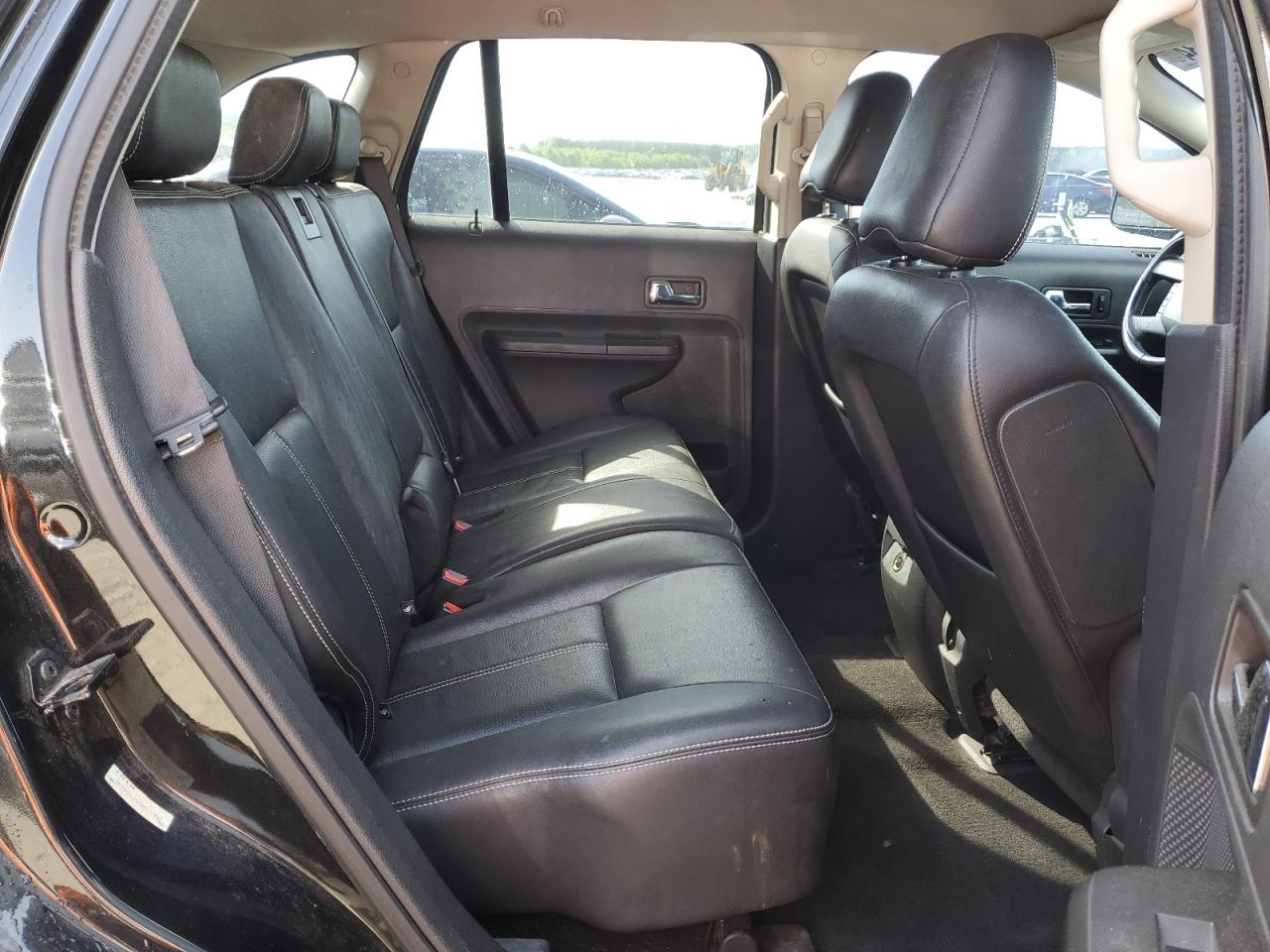 2010 Ford Edge - Image 11