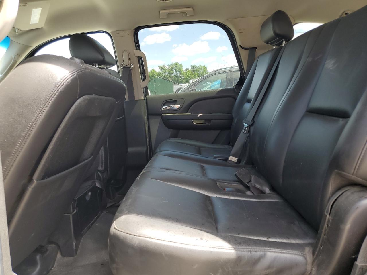 2010 Chevrolet Tahoe K1500 Ls VIN: 1GNUKAE04AR266183 Lot: 65226744