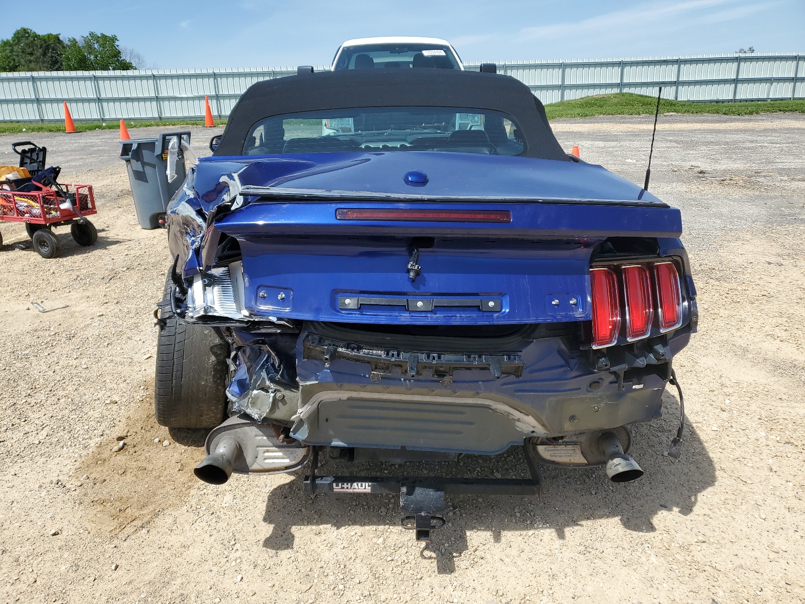 1FATP8UH8F5331272 2015 Ford Mustang