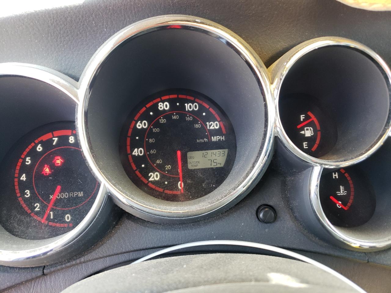 2005 Toyota Corolla Matrix Xr VIN: 2T1KR30E35C498218 Lot: 56237774