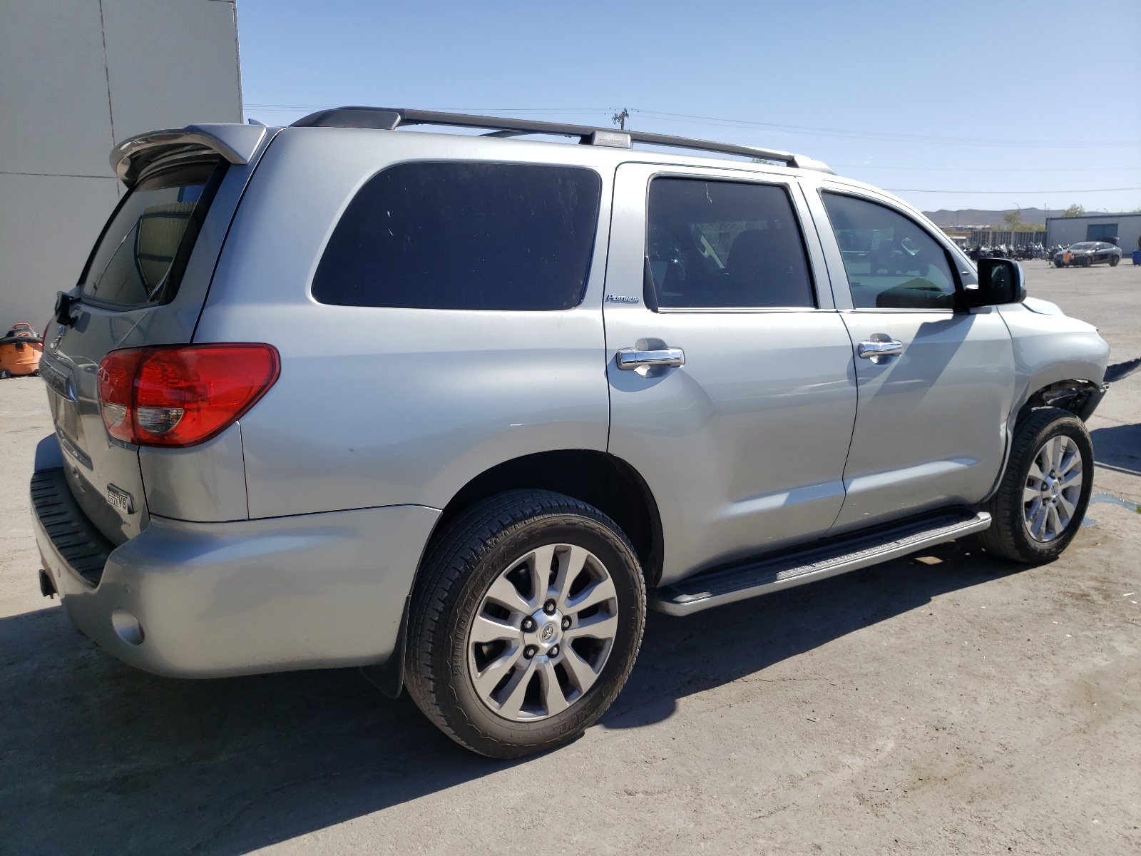 2015 Toyota Sequoia Platinum vin: 5TDYY5G17FS059866