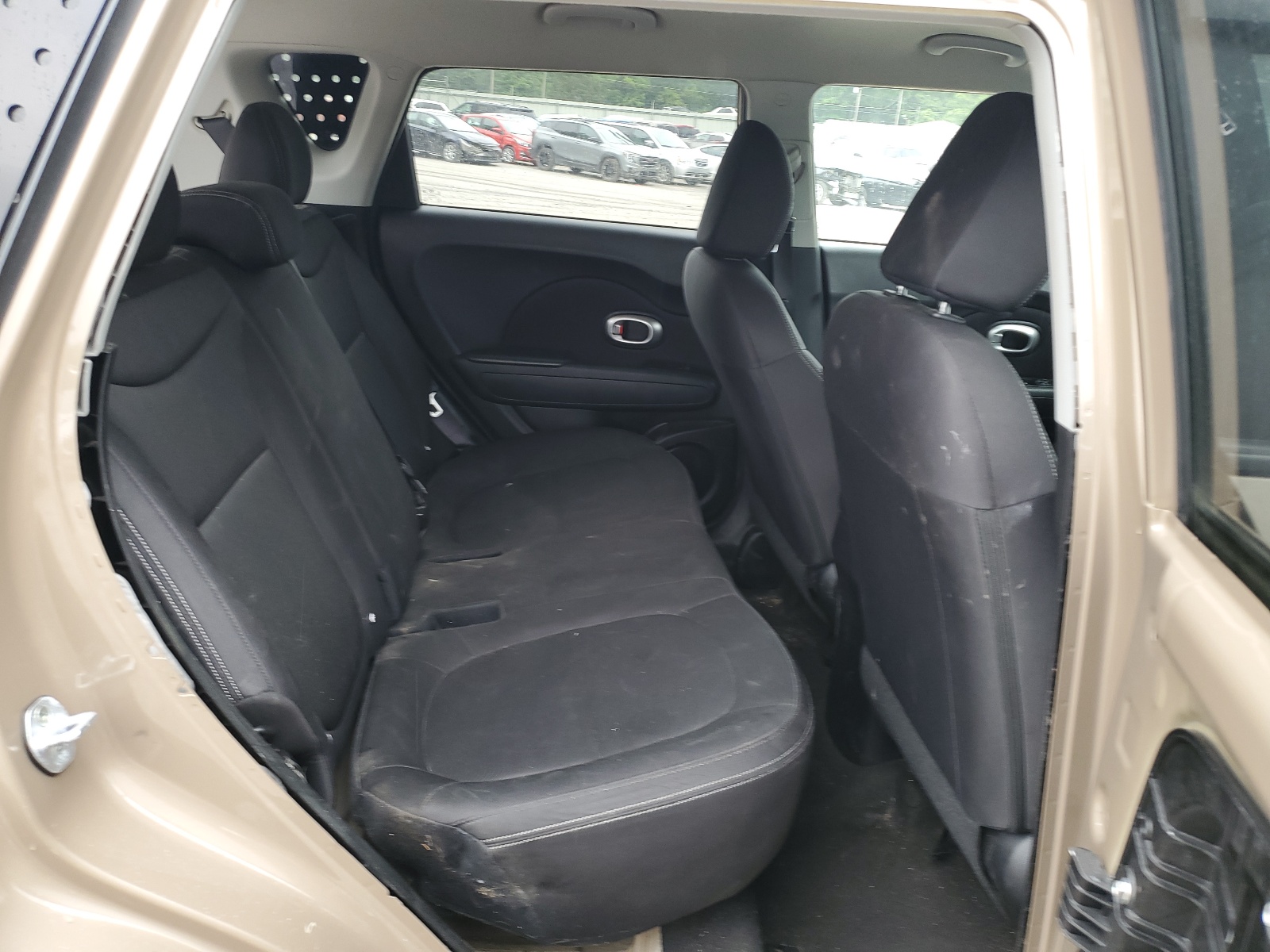 KNDJN2A22F7157630 2015 Kia Soul