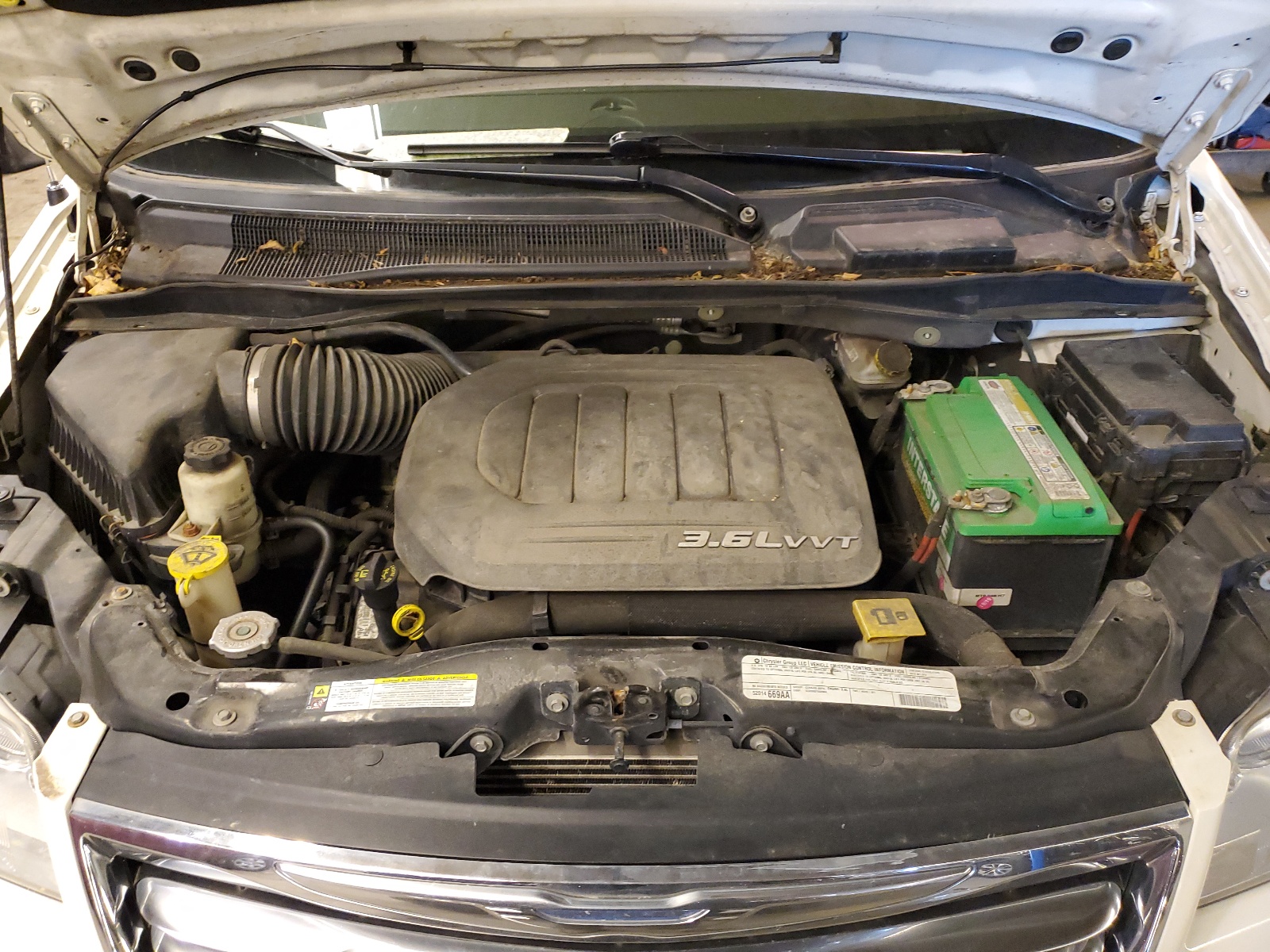 2C4RC1BG5CR338759 2012 Chrysler Town & Country Touring