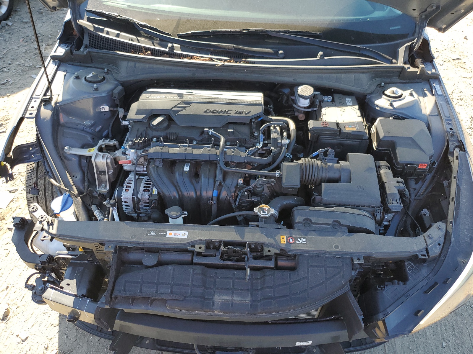 KMHLP4AG1NU353838 2022 Hyundai Elantra Limited