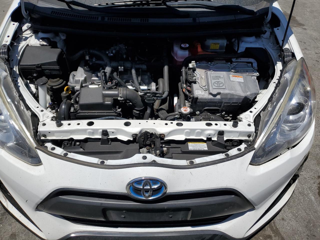 2017 Toyota Prius C VIN: JTDKDTB31H1597042 Lot: 57112394