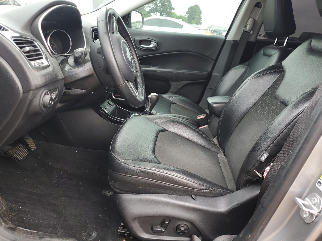 2018 Jeep Compass Latitude VIN: 3C4NJCBB3JT438373 Lot: 55870994