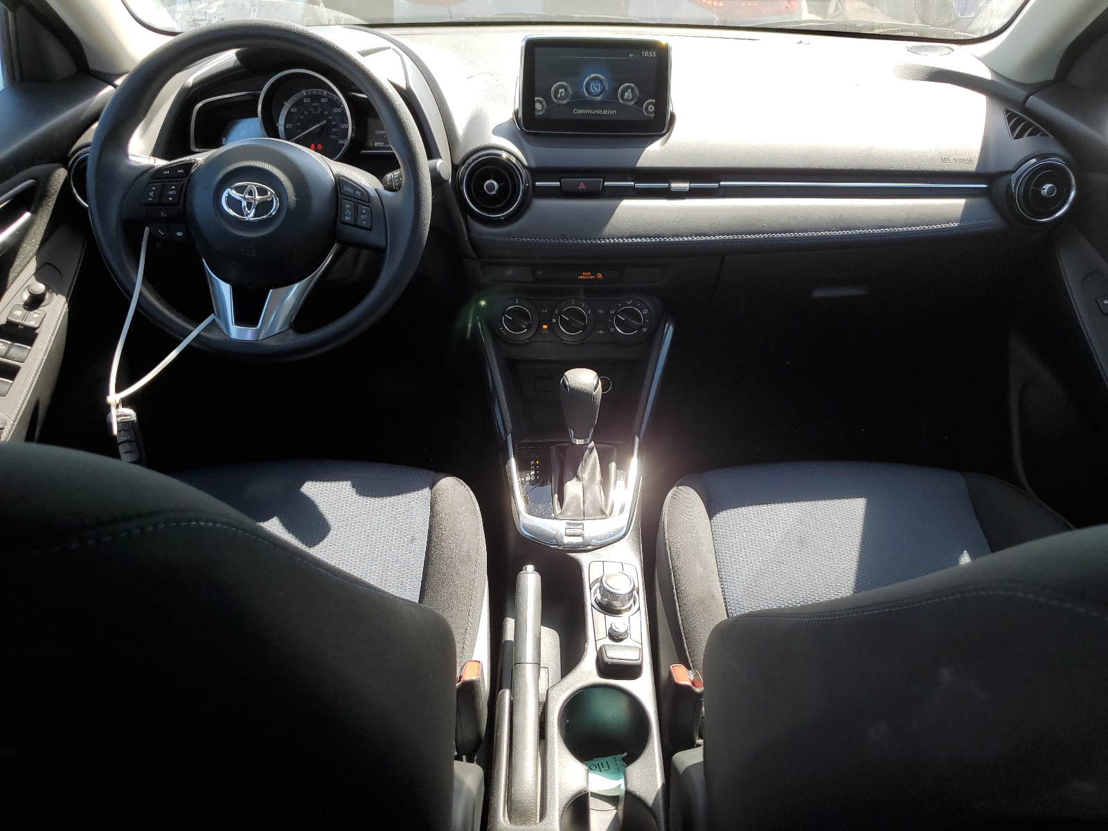 3MYDLBYV6HY182455 2017 Toyota Yaris Ia