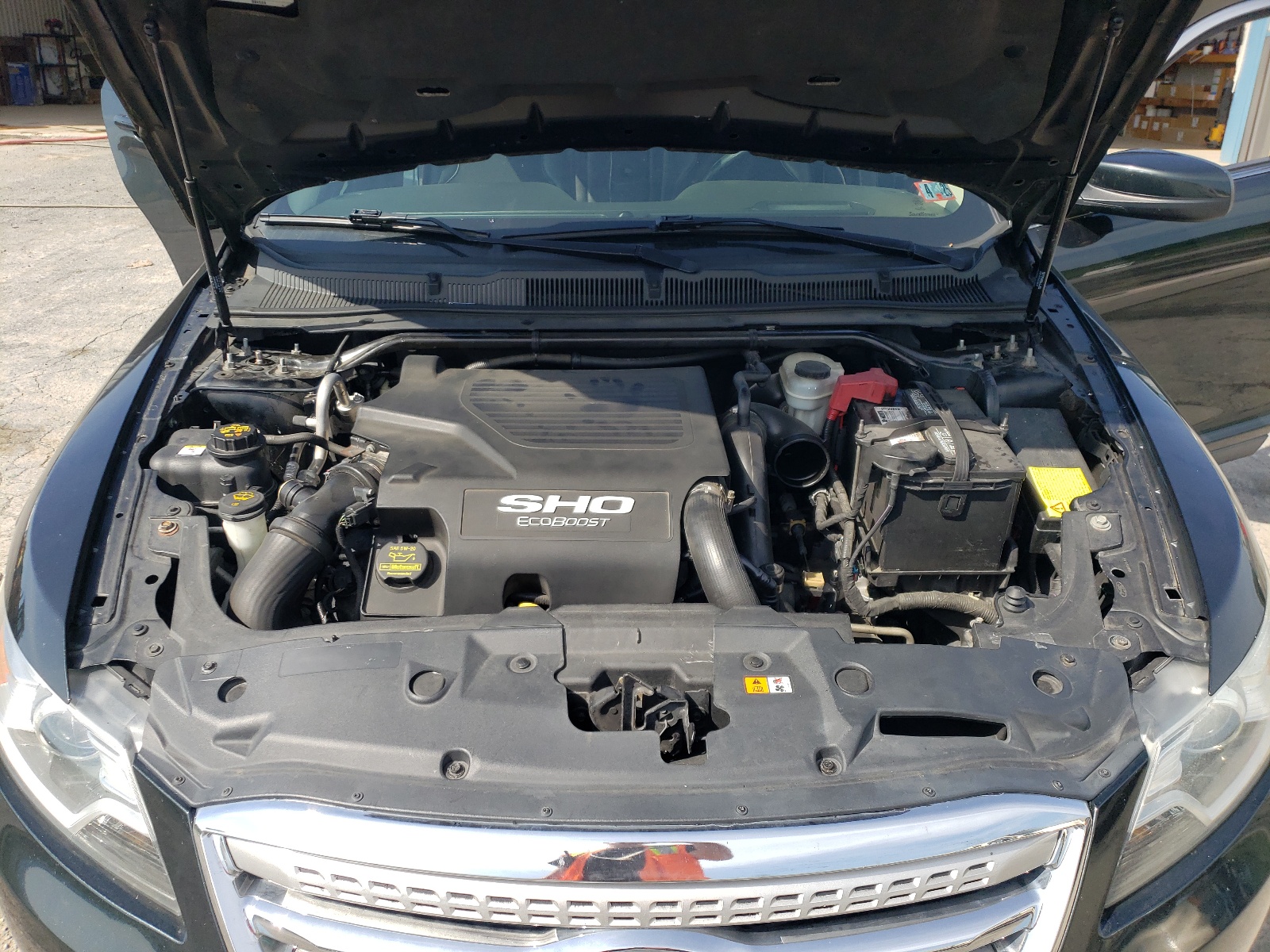 1FAHP2KT6AG134950 2010 Ford Taurus Sho