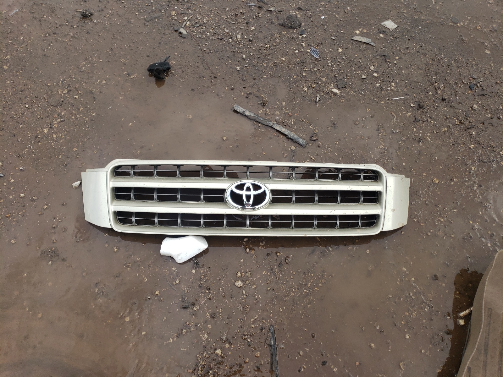 JTEHF21A620043048 2002 Toyota Highlander Limited