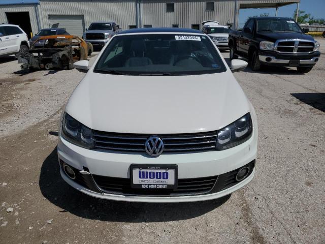  VOLKSWAGEN EOS 2013 Белый