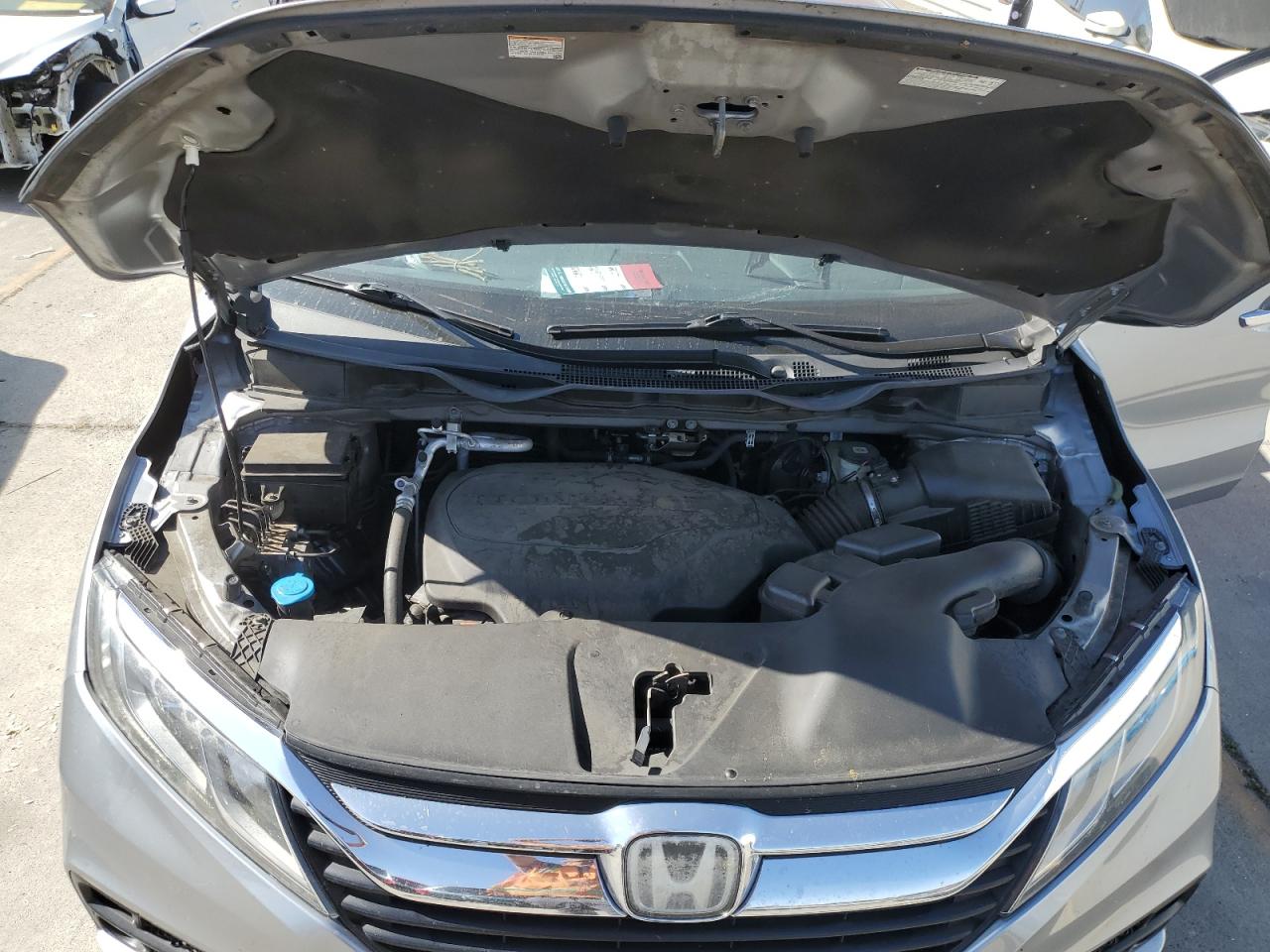 2019 Honda Odyssey - Image 12