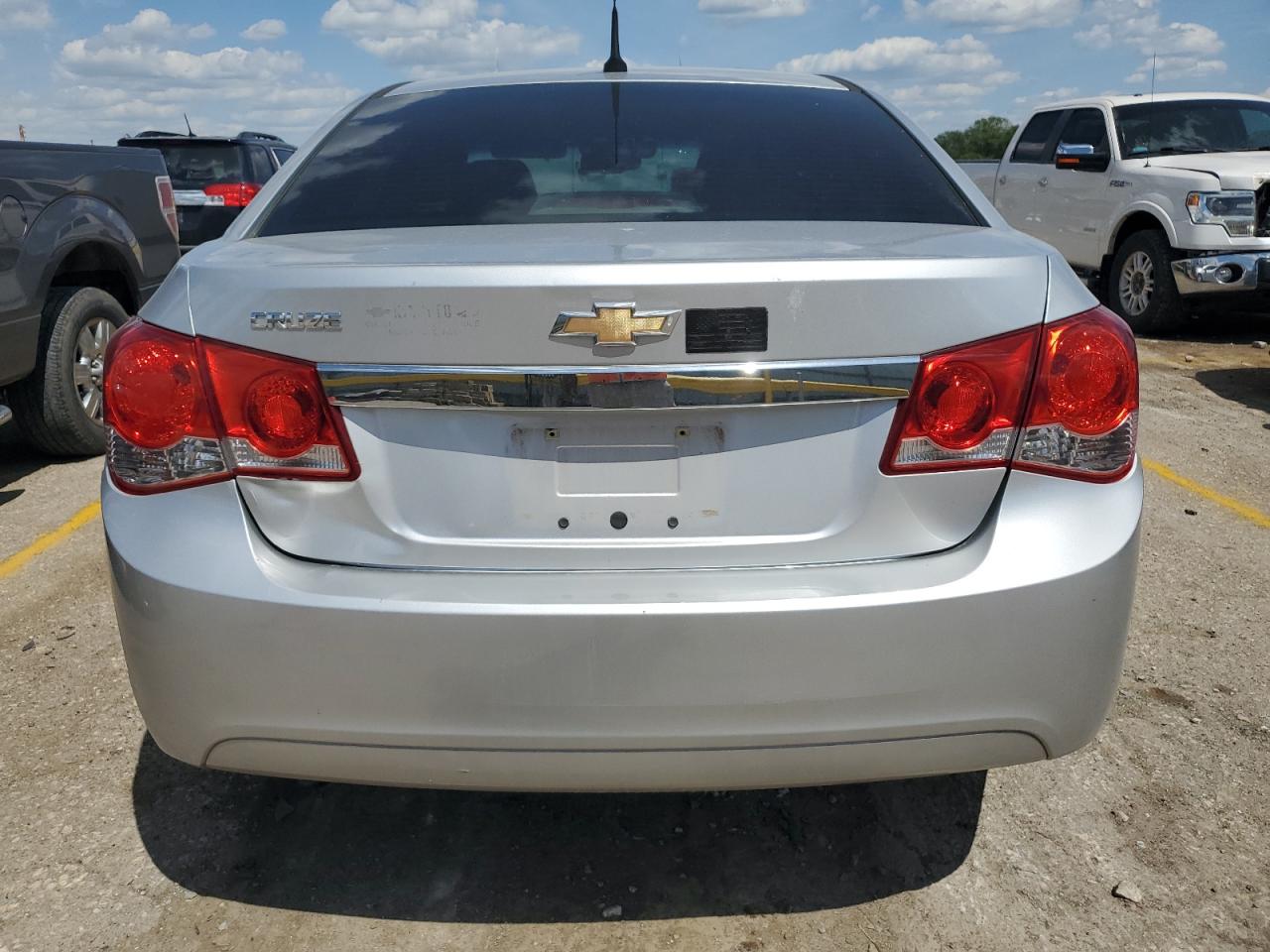 1G1PC5SHXB7197672 2011 Chevrolet Cruze Ls