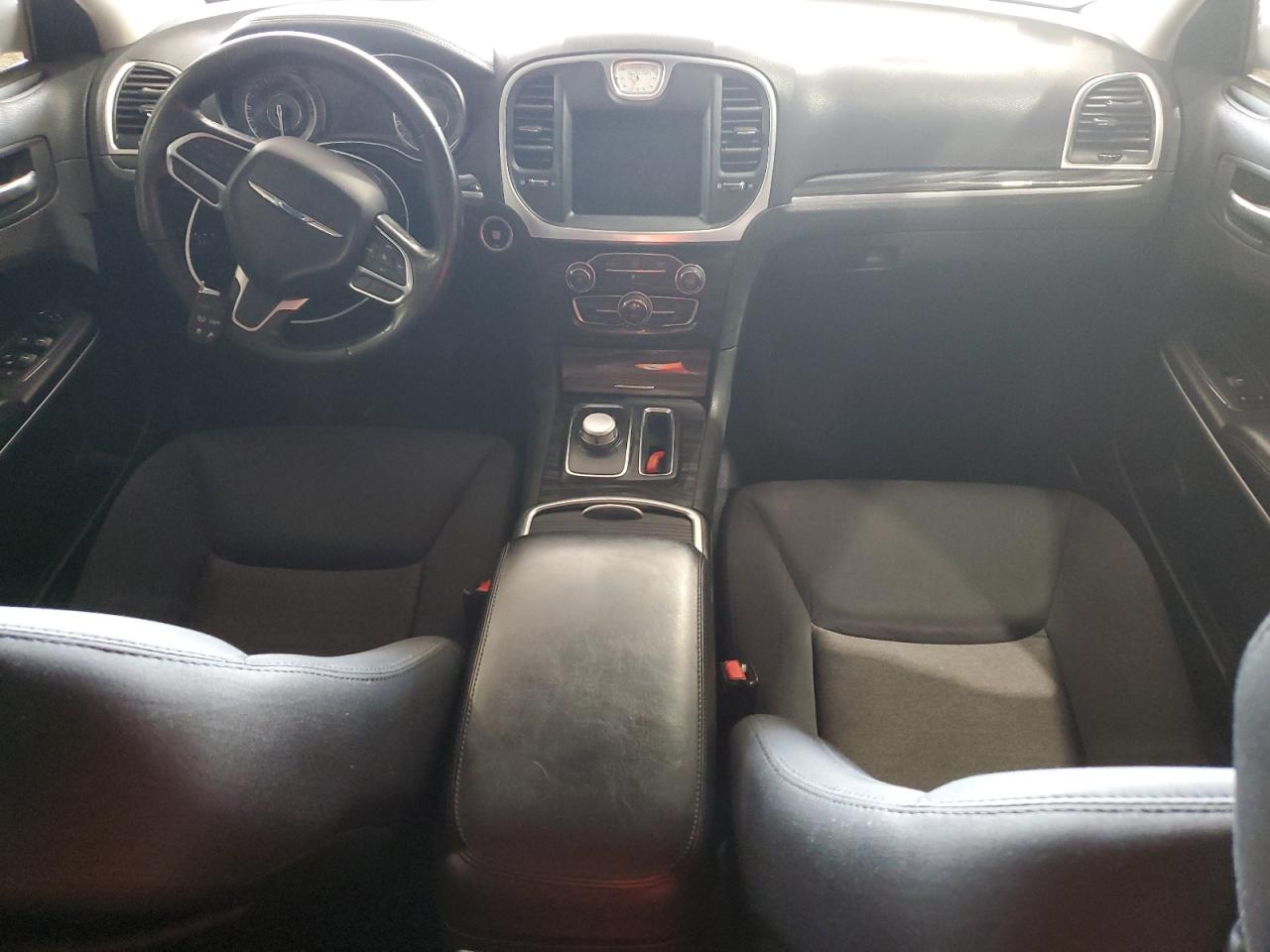 2020 Chrysler 300 Touring VIN: 2C3CCAAG6LH115731 Lot: 55743564