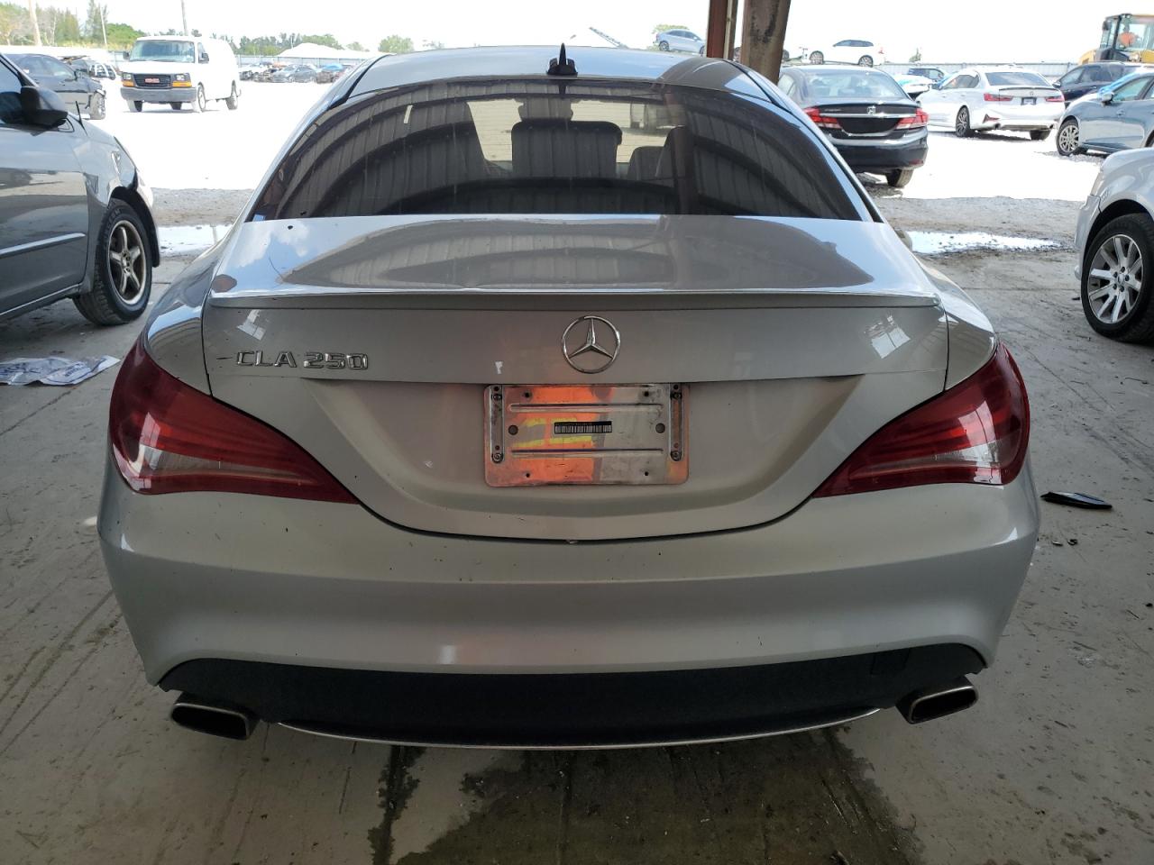 2014 Mercedes-Benz Cla 250 vin: WDDSJ4EB9EN068935