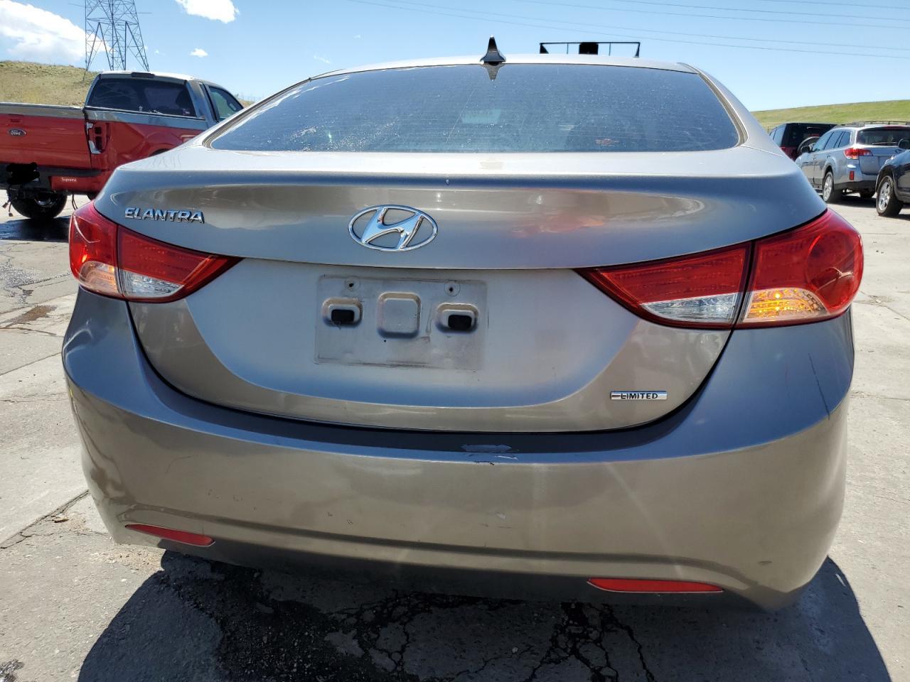 2011 Hyundai Elantra Gls VIN: 5NPDH4AE7BH021798 Lot: 53076474