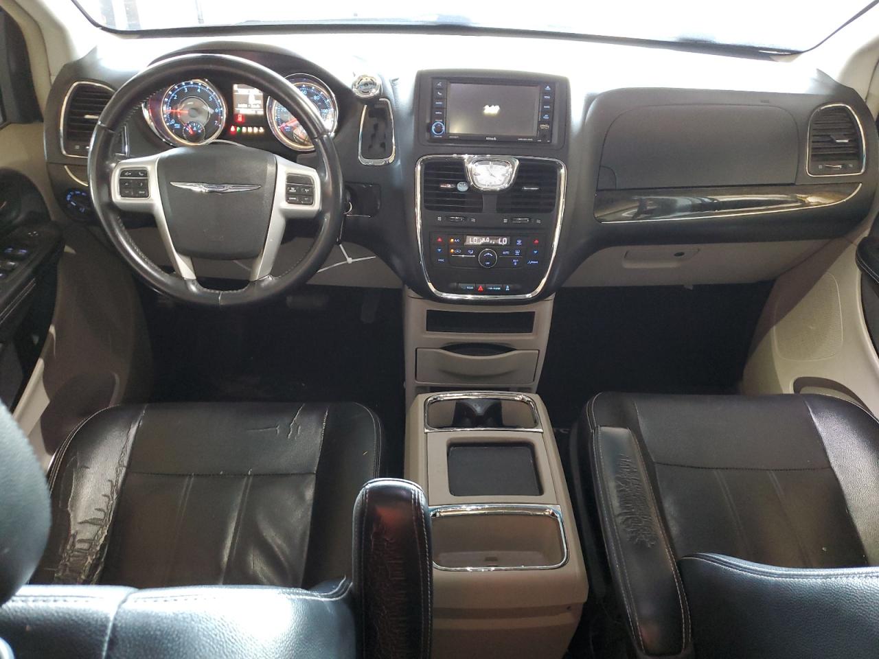 2016 Chrysler Town & Country Touring VIN: 2C4RC1BG3GR165099 Lot: 57153774