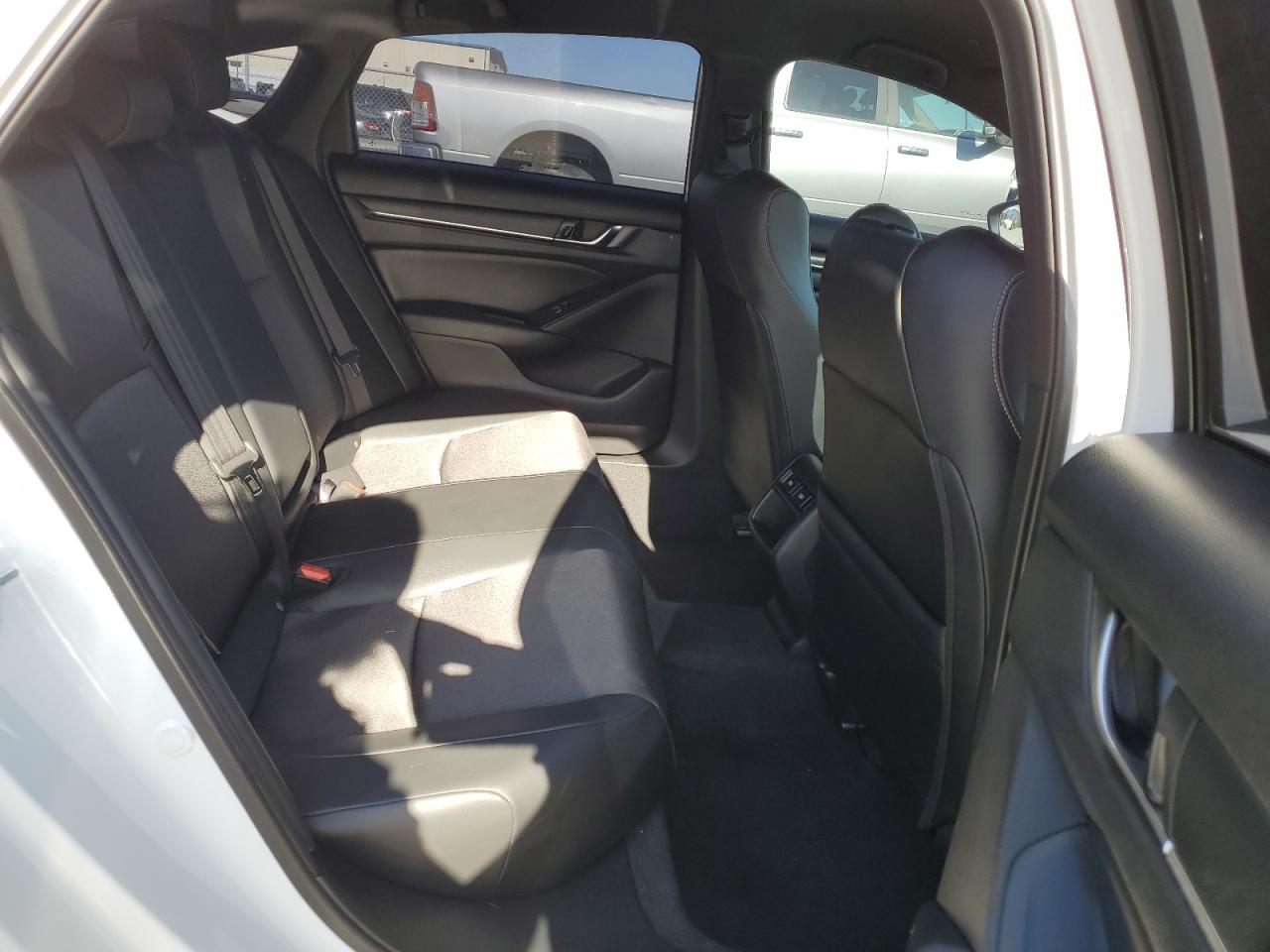 2022 Honda Accord Sport VIN: 1HGCV1F34NA083537 Lot: 56422484