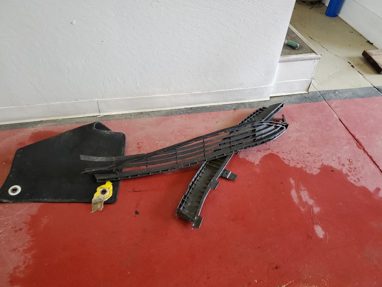 2017 Toyota Prius VIN: JTDKARFU0H3535893 Lot: 55130634