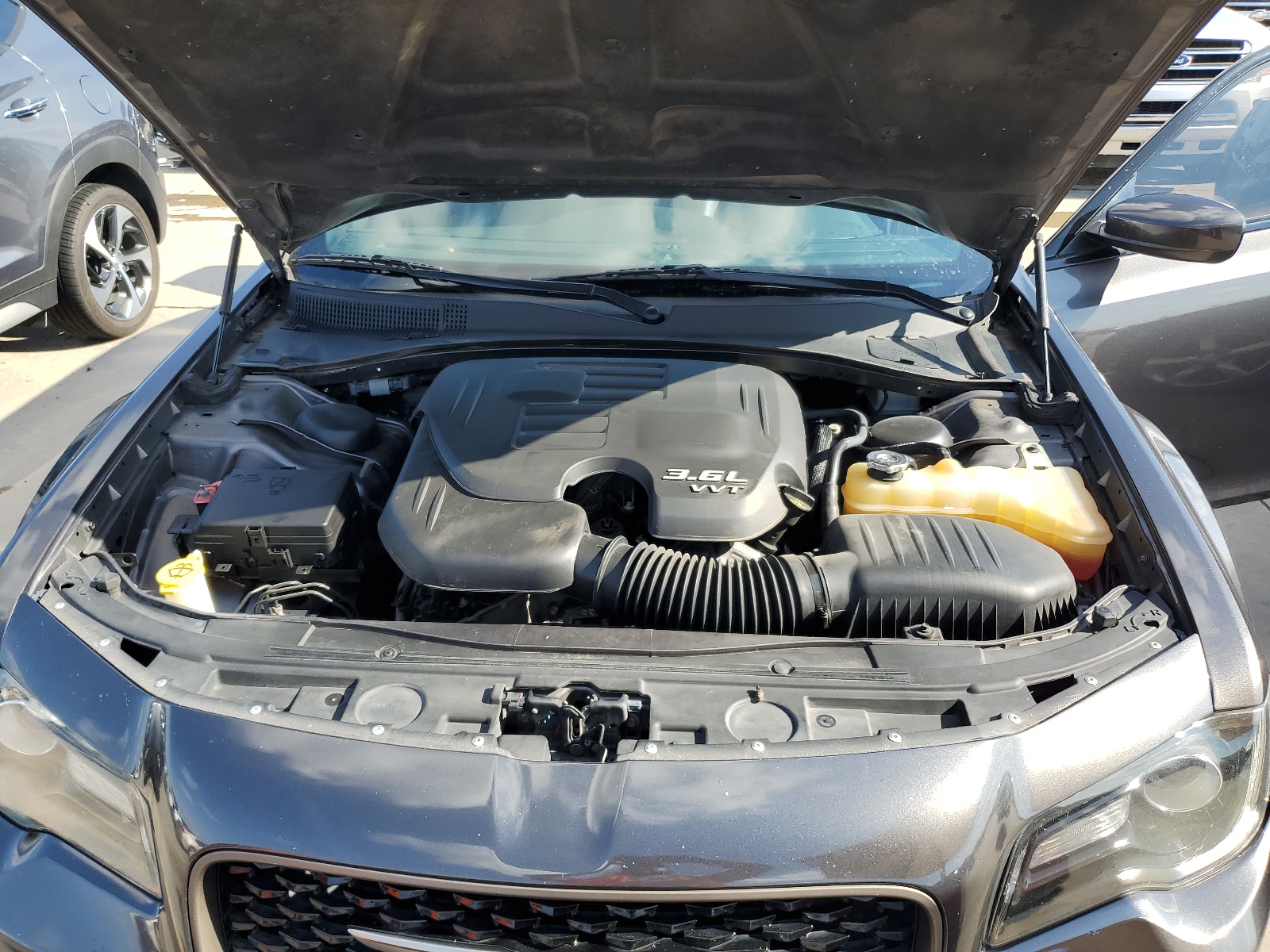 2C3CCABG5HH668845 2017 Chrysler 300 S