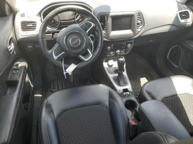  JEEP COMPASS 2018 Зелений