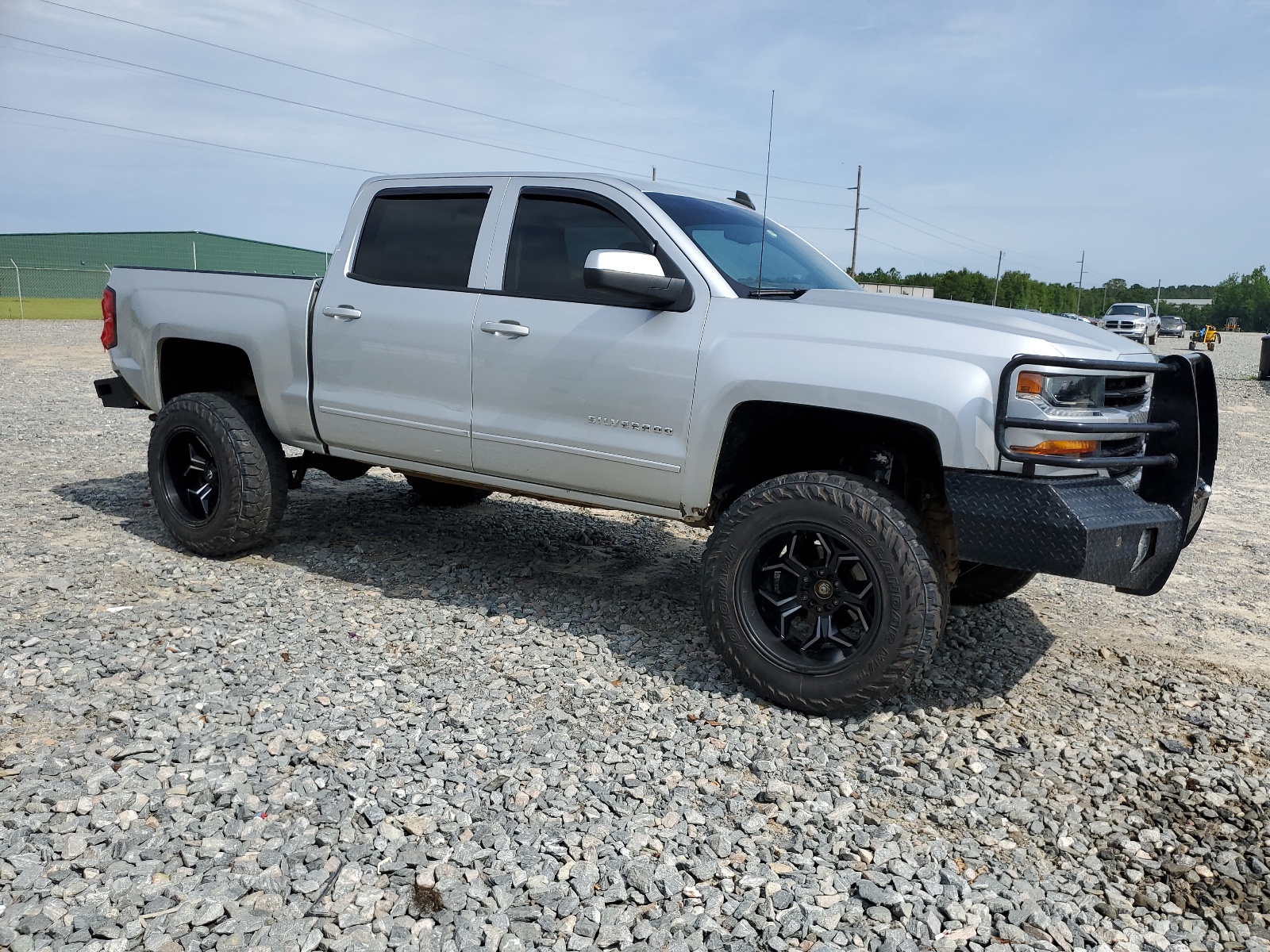 2016 Chevrolet Silverado K1500 Lt vin: 3GCUKREC5GG194436