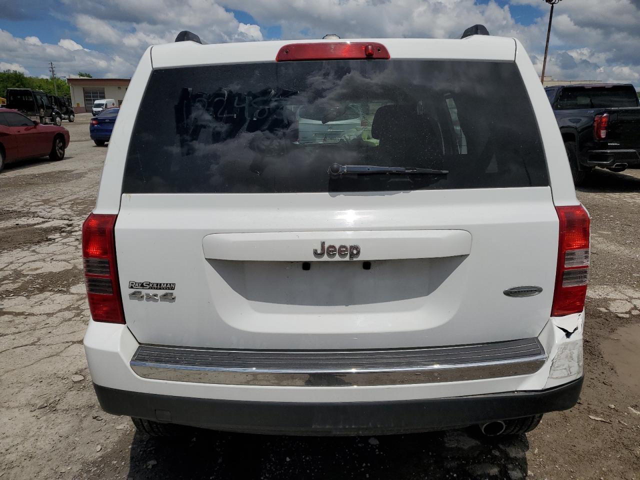 2011 Jeep Patriot Latitude VIN: 1J4NF4GB5BD122457 Lot: 56399224