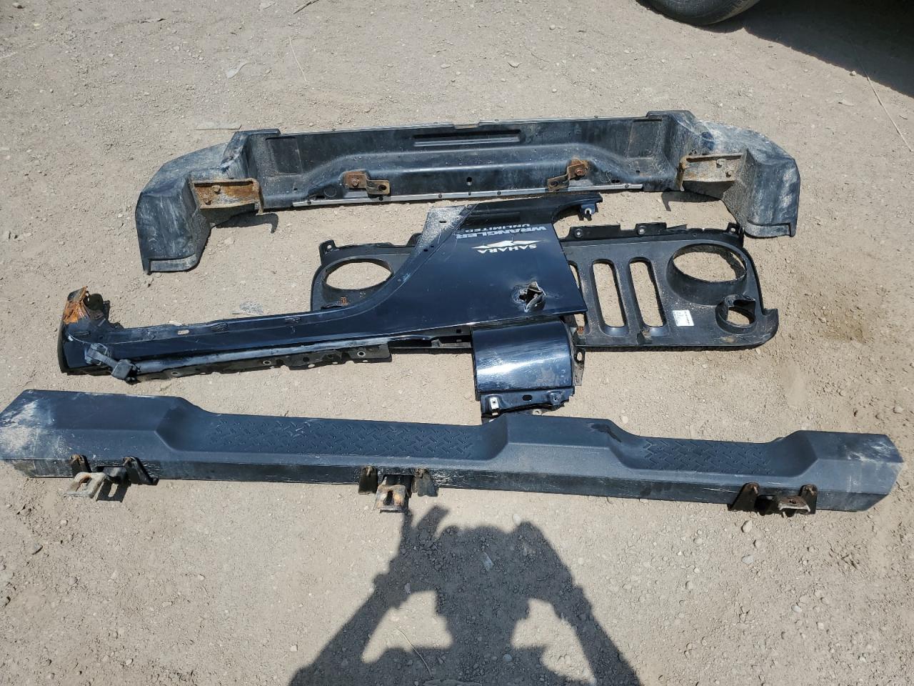 2015 Jeep Wrangler Unlimited Sahara VIN: 1C4BJWEG7FL594527 Lot: 53383074