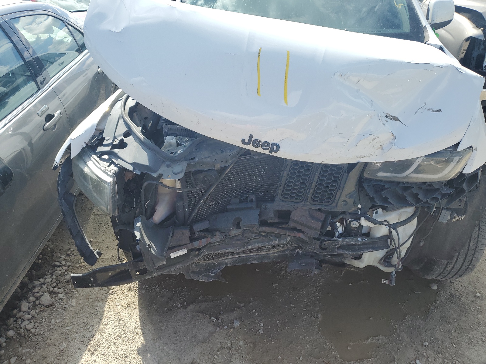 1C4RJFAG4FC156777 2015 Jeep Grand Cherokee Laredo