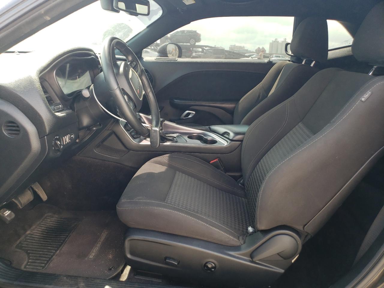 2017 Dodge Challenger Sxt VIN: 2C3CDZAG4HH640208 Lot: 54208144