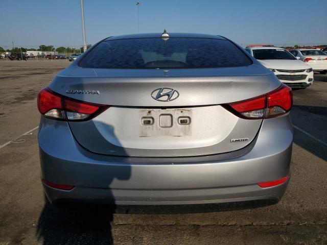  HYUNDAI ELANTRA 2016 Srebrny