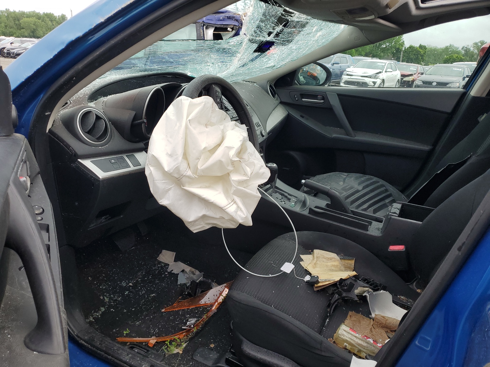 JM1BL1V80C1588176 2012 Mazda 3 I