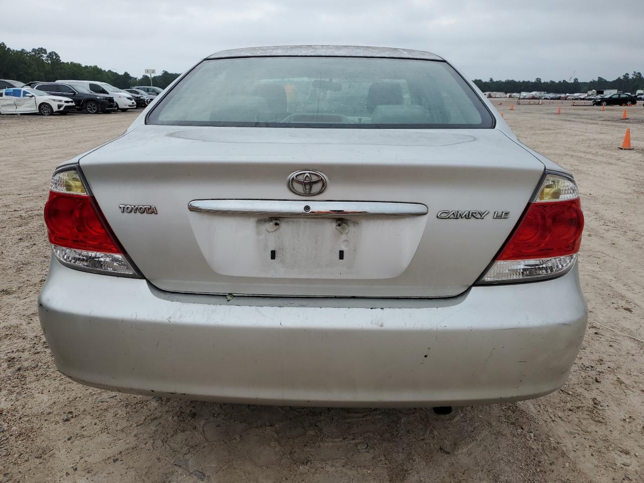 2005 Toyota Camry Le VIN: 4T1BE32K35U980037 Lot: 56817034