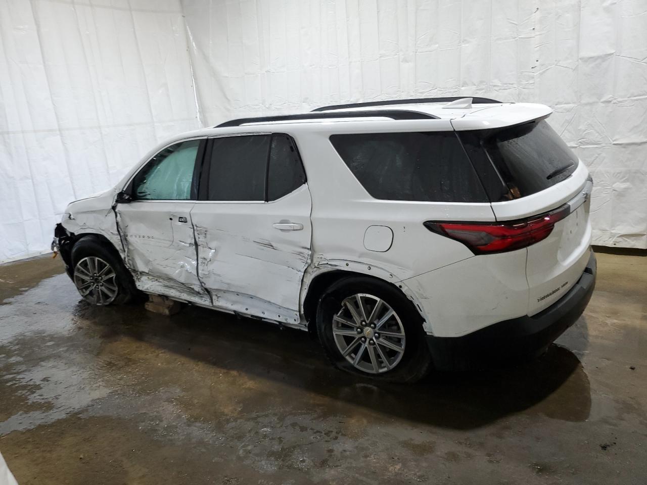 VIN 1GNEVGKWXNJ142155 2022 CHEVROLET TRAVERSE no.2