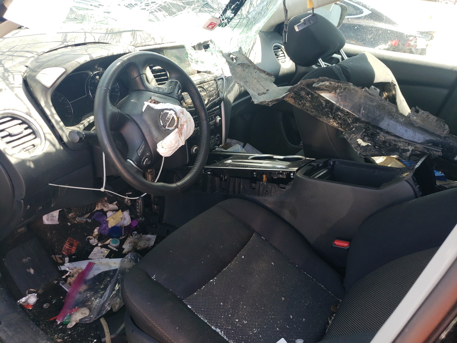 5N1DR2MN4KC610019 2019 Nissan Pathfinder S