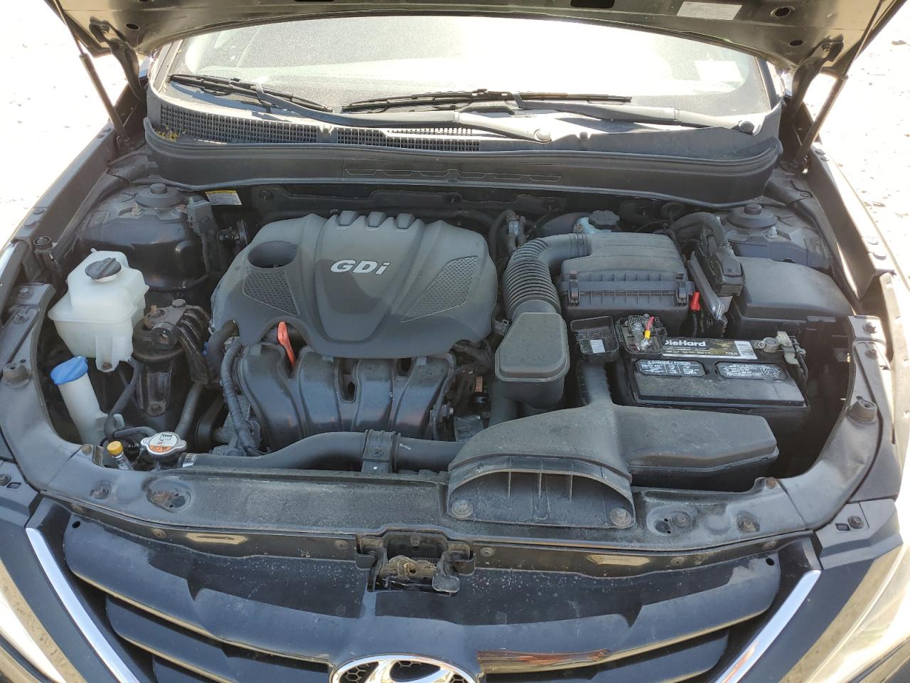 2013 Hyundai Sonata - Image 11