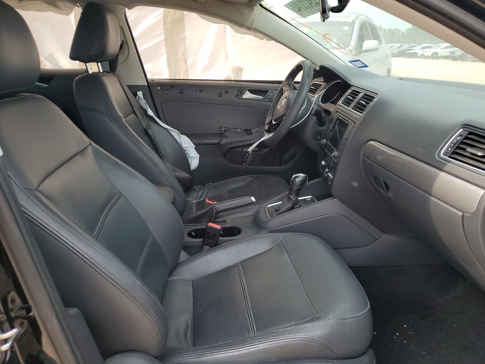 3VWD67AJ8GM314872 2016 Volkswagen Jetta Se