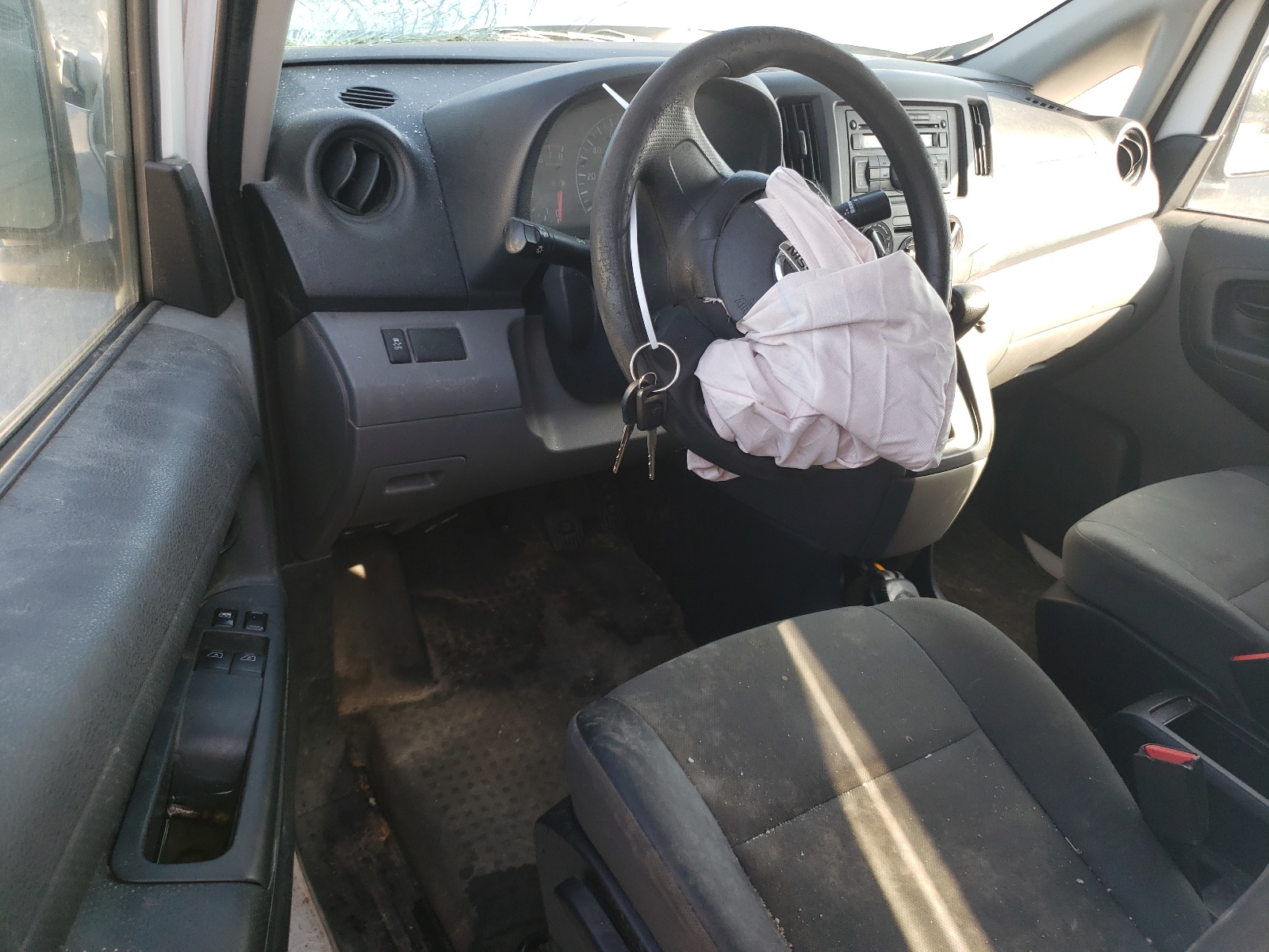 3N6CM0KN0HK717655 2017 Nissan Nv200 2.5S