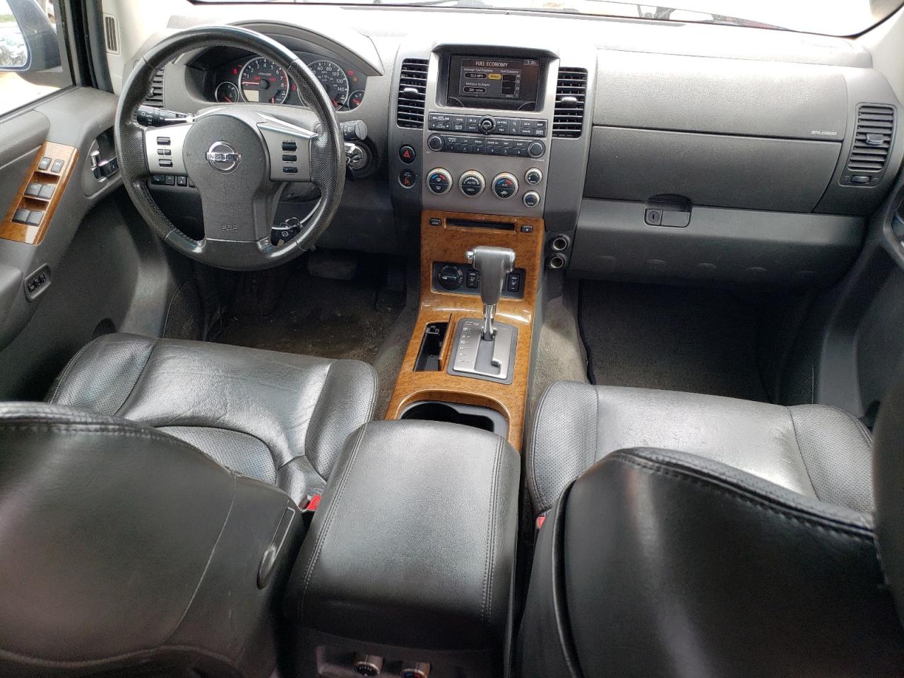 5N1AR18WX5C779238 2005 Nissan Pathfinder Le