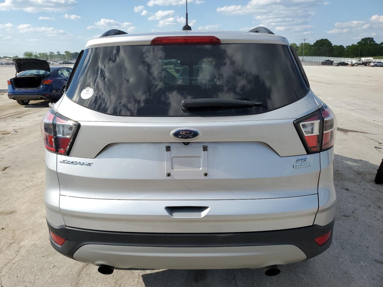 2017 Ford Escape Se VIN: 1FMCU0G99HUA78279 Lot: 55868364