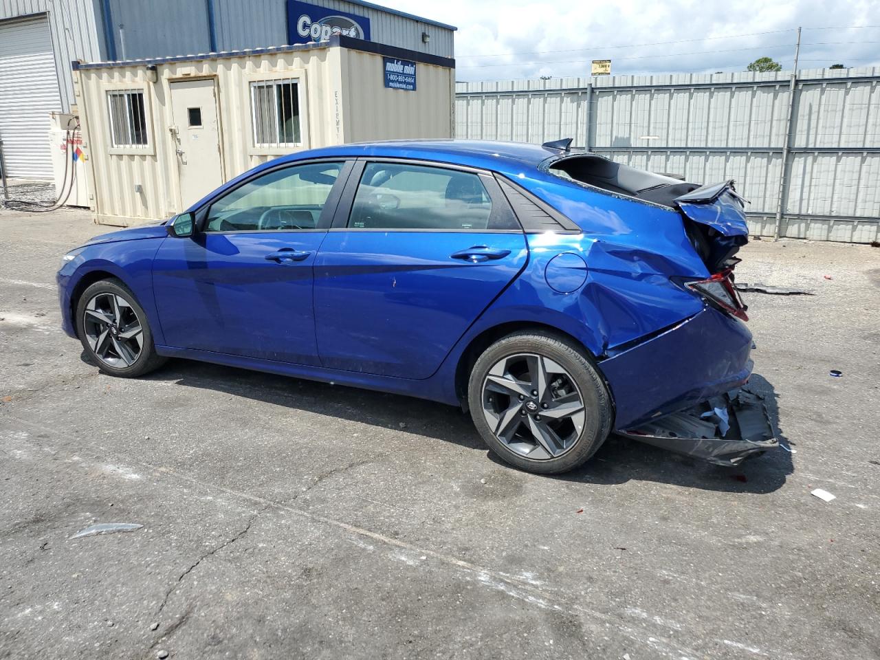 5NPLS4AG1PH106223 2023 HYUNDAI ELANTRA - Image 2