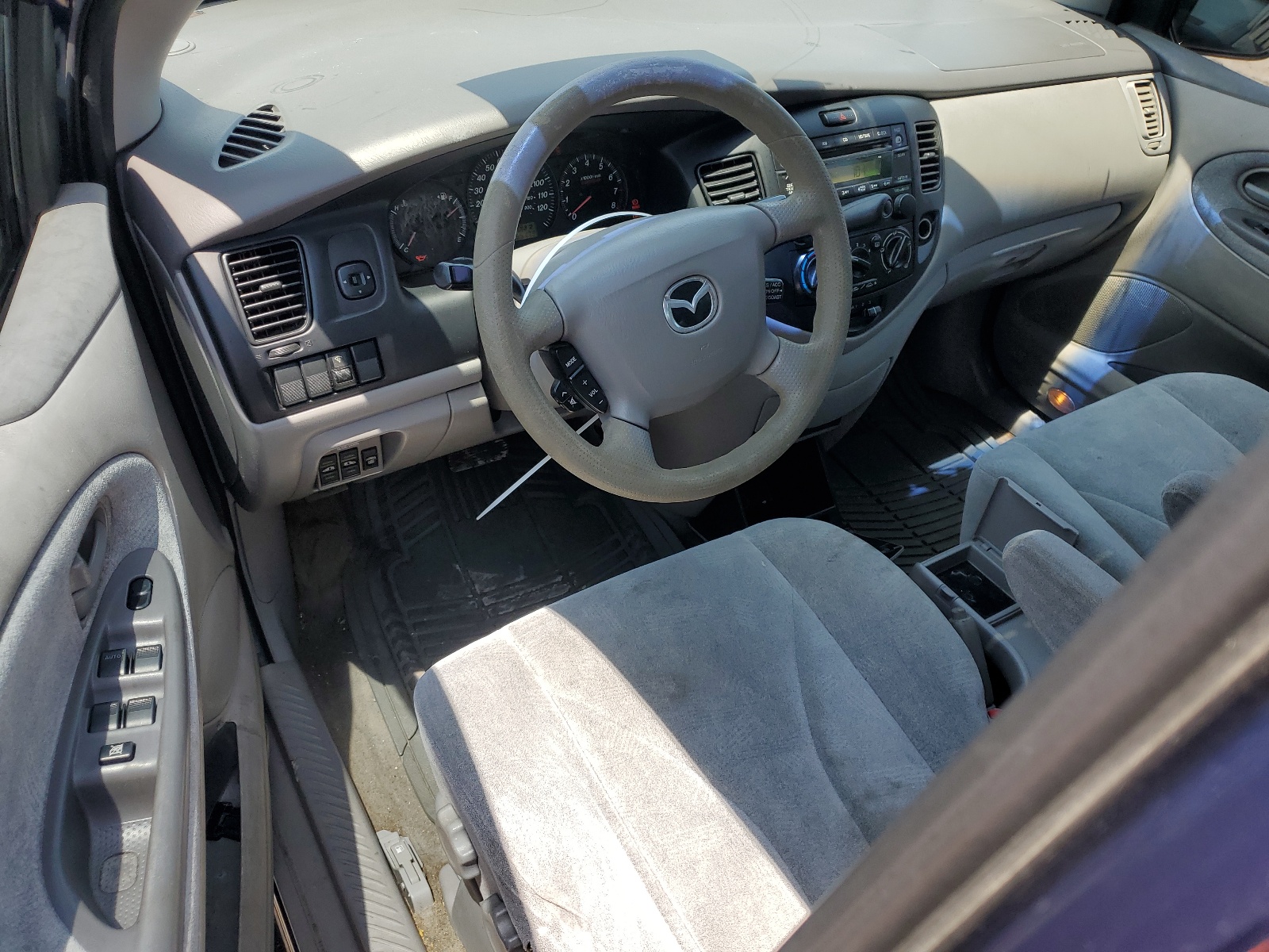 JM3LW28A430356774 2003 Mazda Mpv Wagon