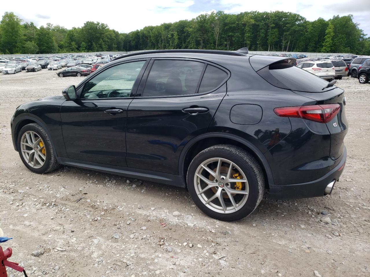 ZASFAKNNXJ7B75234 2018 ALFA ROMEO STELVIO - Image 2