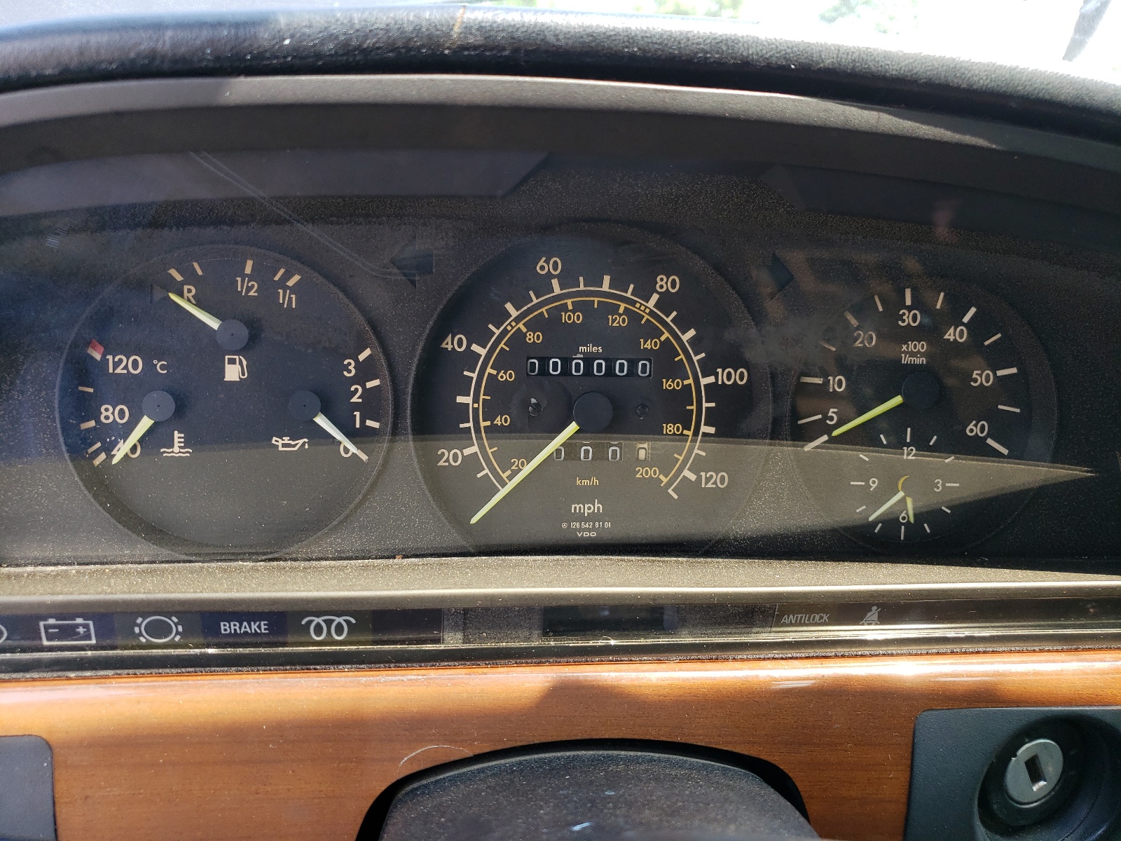 WDBCB20C5FA168571 1985 Mercedes-Benz 300 Sd