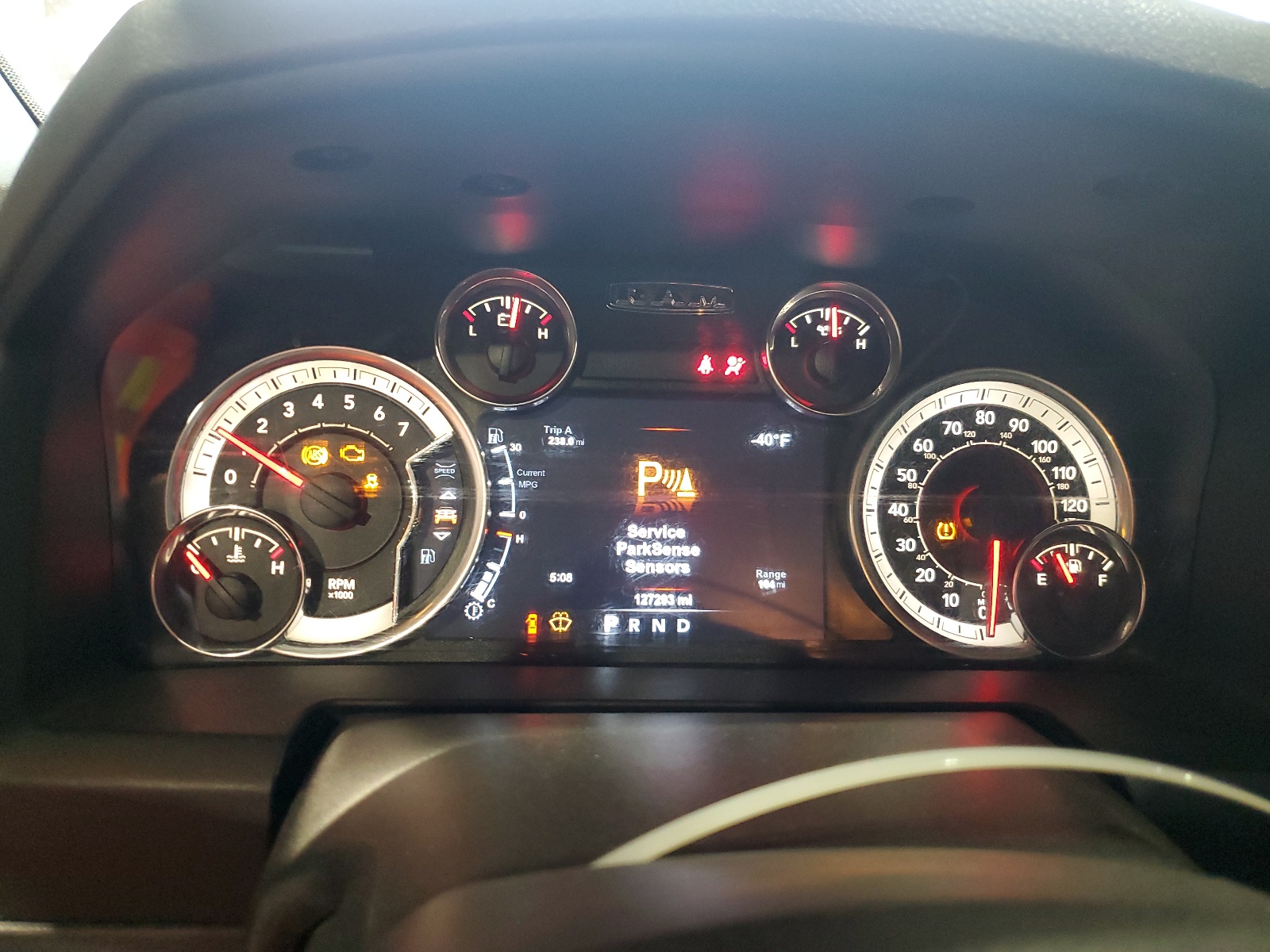 1C6RR7TT4KS587717 2019 Ram 1500 Classic Slt